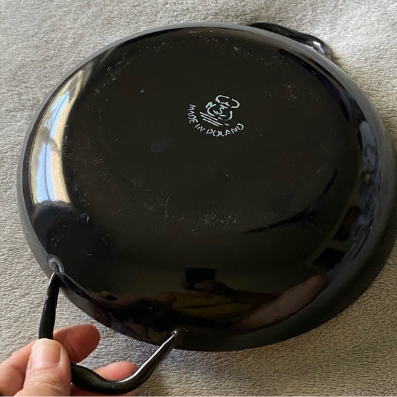 Vintage Enamel Cookware - Picture 2 of 2